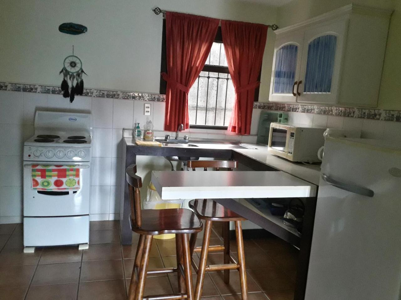 Dos Palmas Studio Apartments Río Segundo 외부 사진